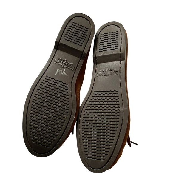NWOT MINNETONKA Thunderbird II Women's Moccasin Size 10 - Picture 8 of 8